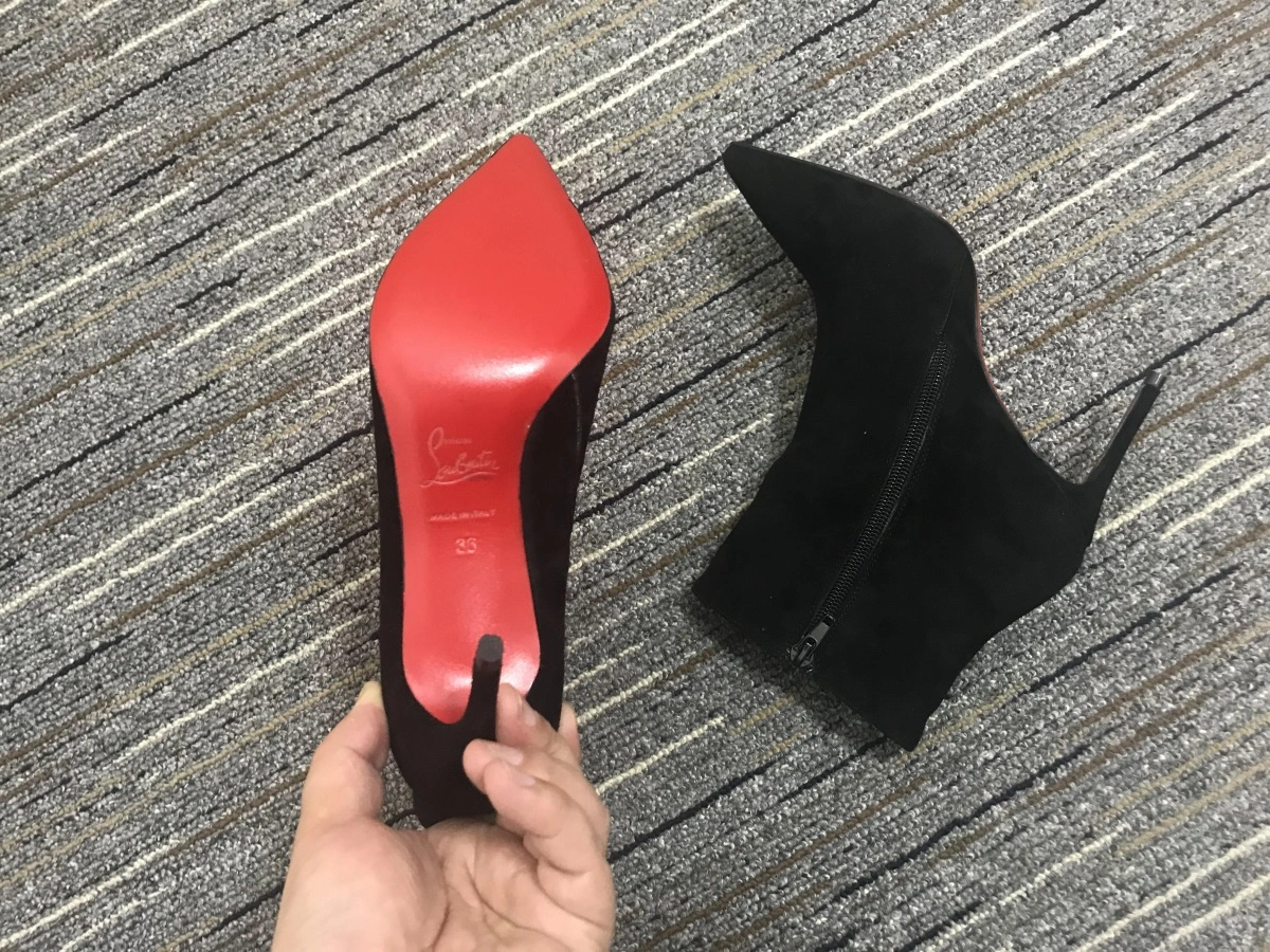 Trendsetting C*ristian L*uboutin Boot 5299