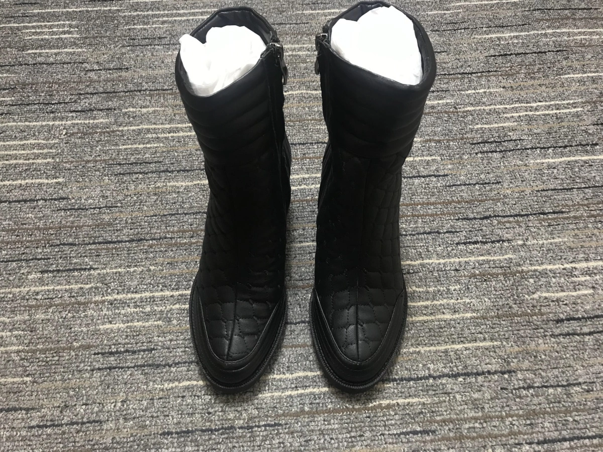 C*ristian L*uboutin Boot Durable 5306