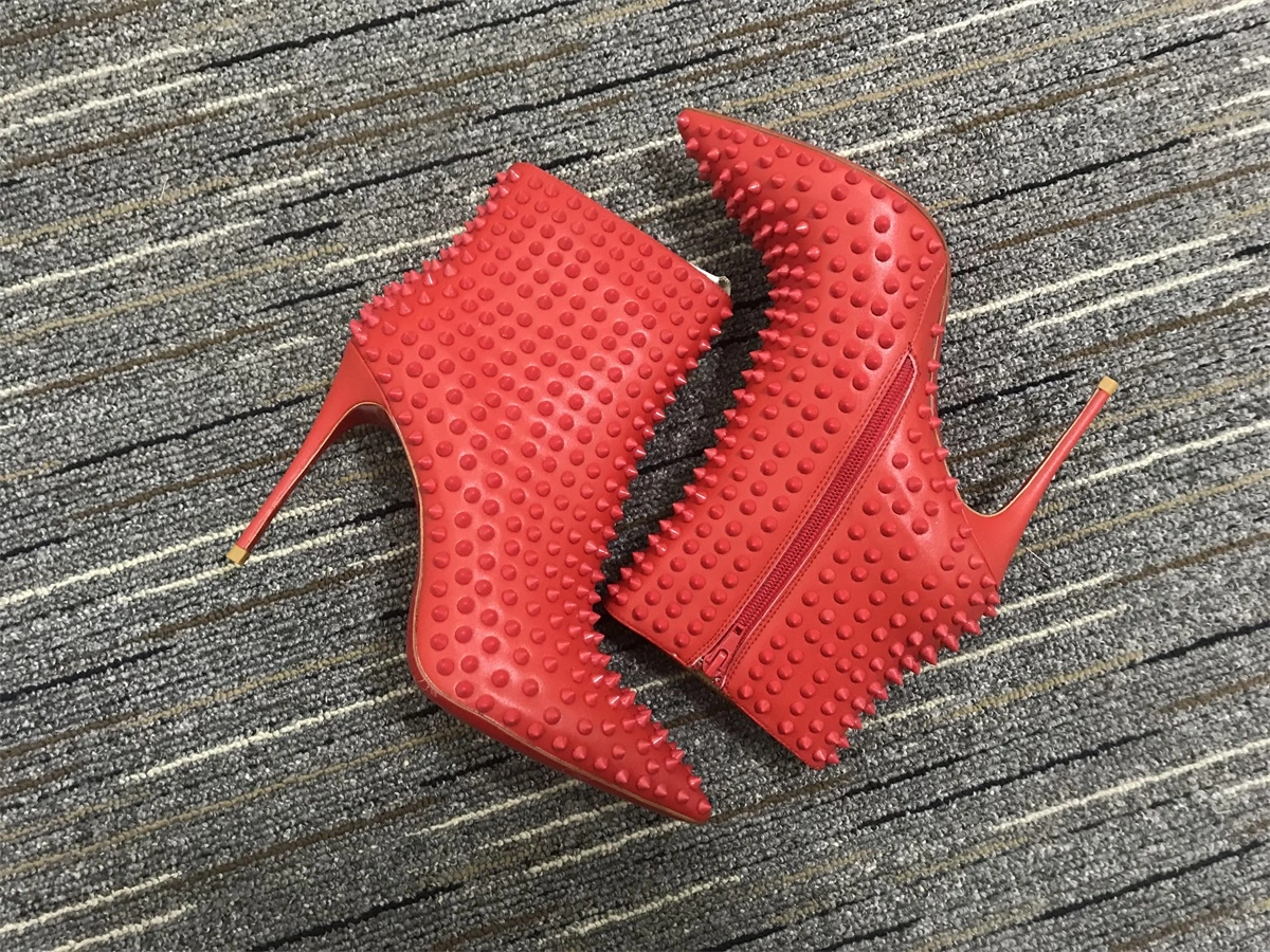 C*ristian L*uboutin Boot Modern 5293