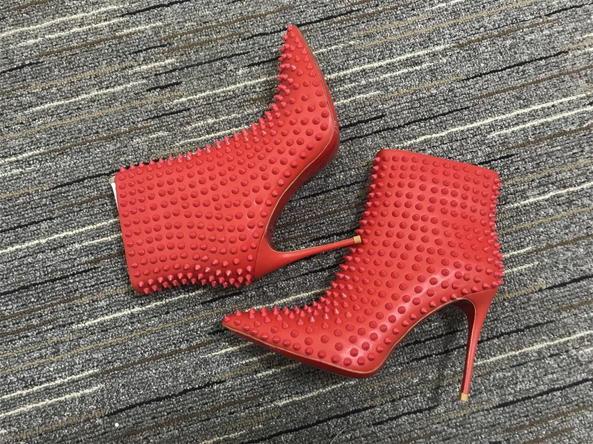 C*ristian L*uboutin Boot Modern 5293