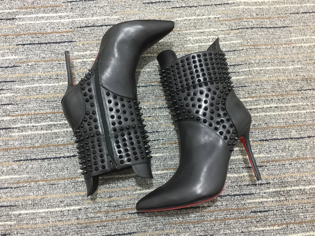 Breathable C*ristian L*uboutin Boot 5318