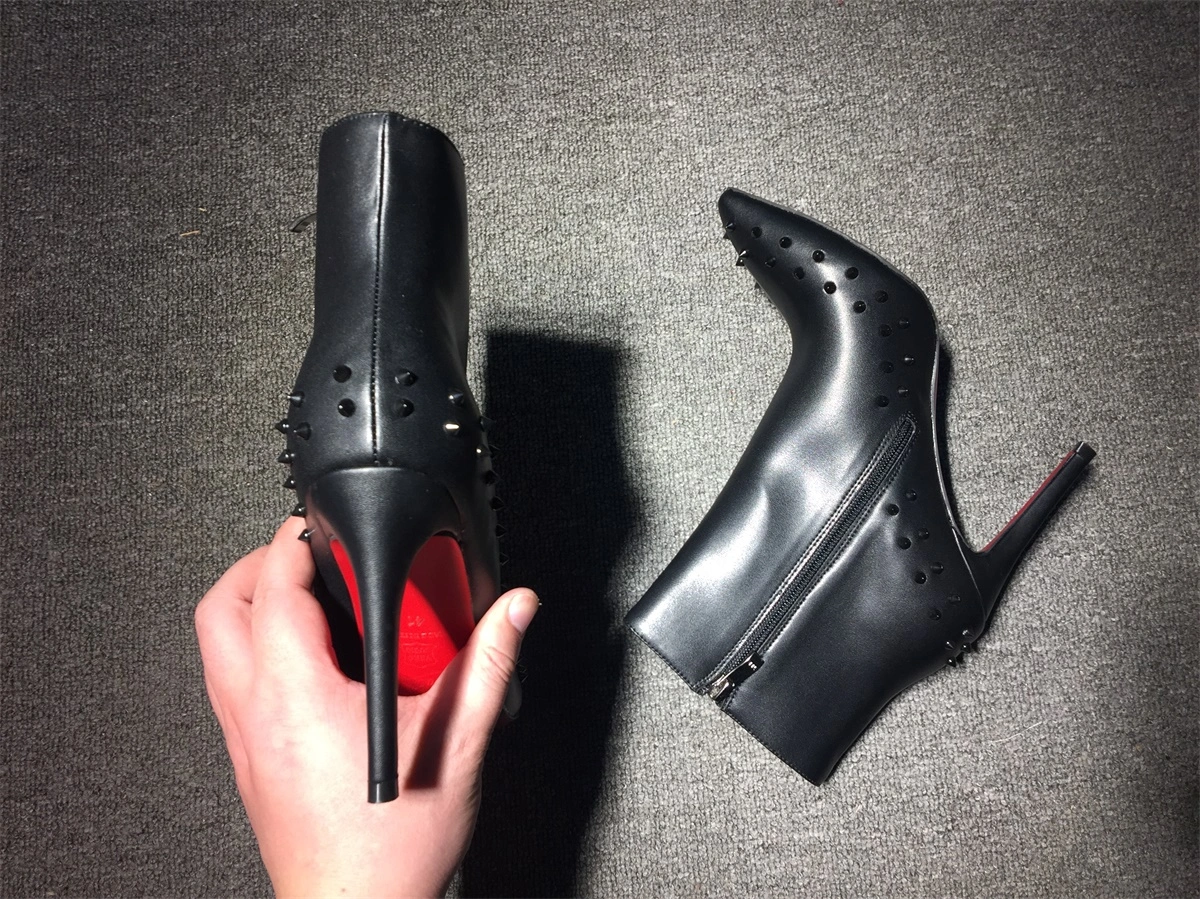 ModernLook C*ristian L*uboutin Boot 5298