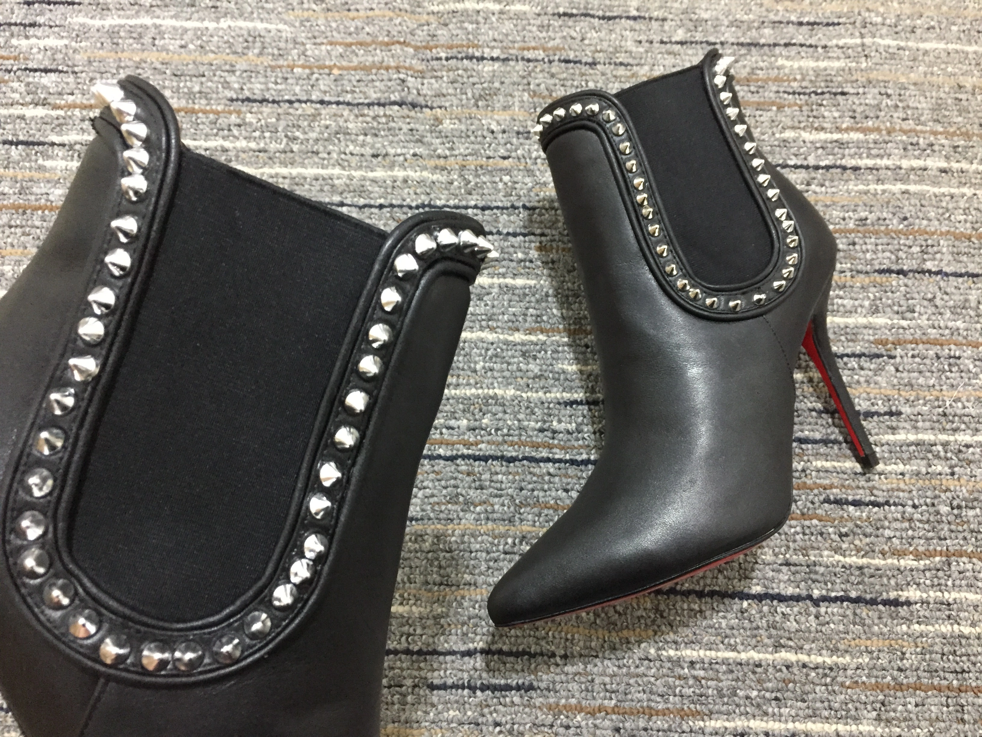 Casual C*ristian L*uboutin Boot 5317