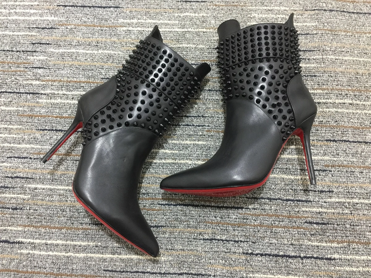 Breathable C*ristian L*uboutin Boot 5318