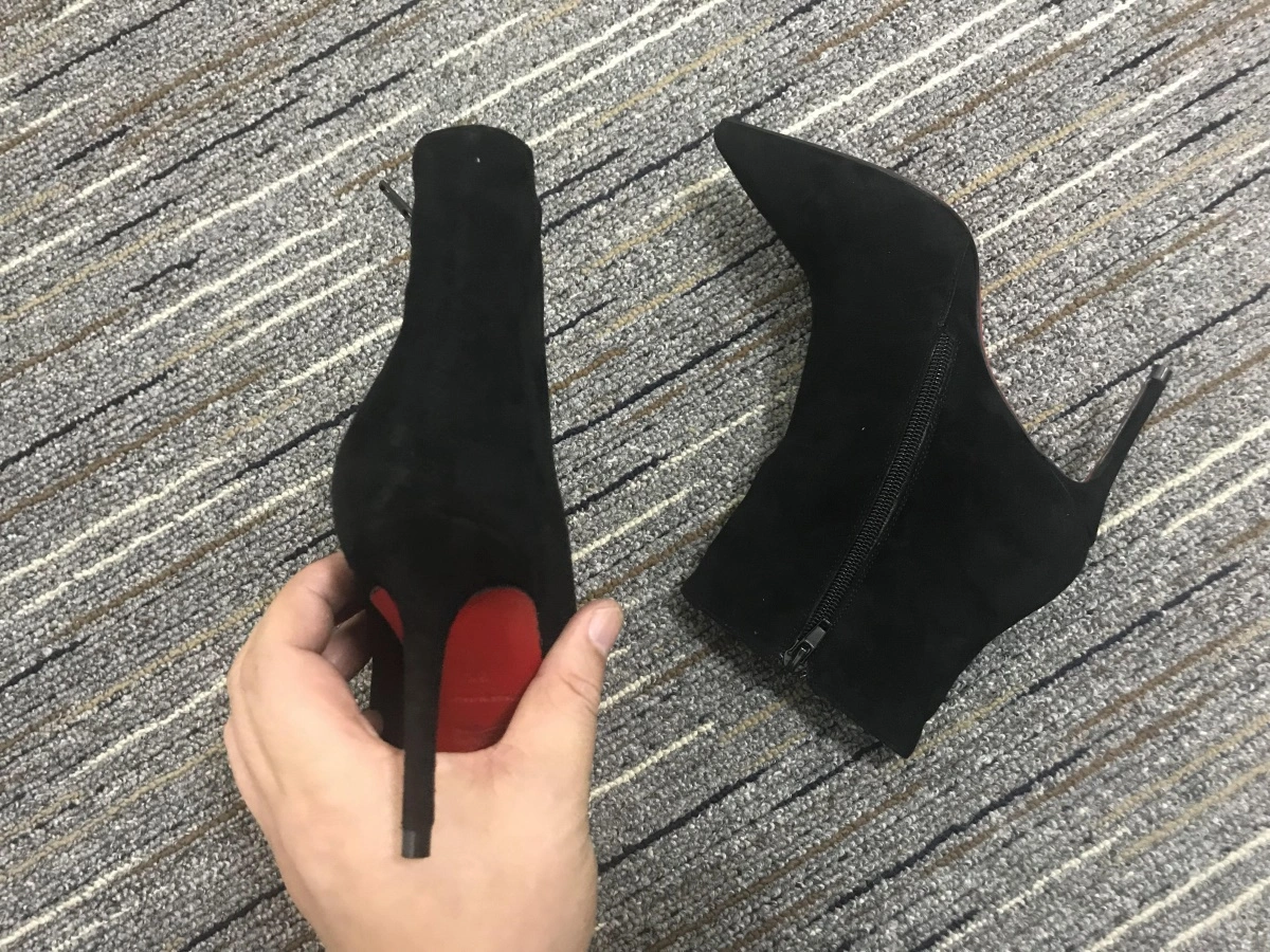 Trendsetting C*ristian L*uboutin Boot 5299