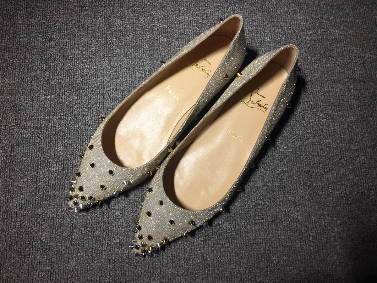 FreshLook C*ristian L*uboutin Flat 5327
