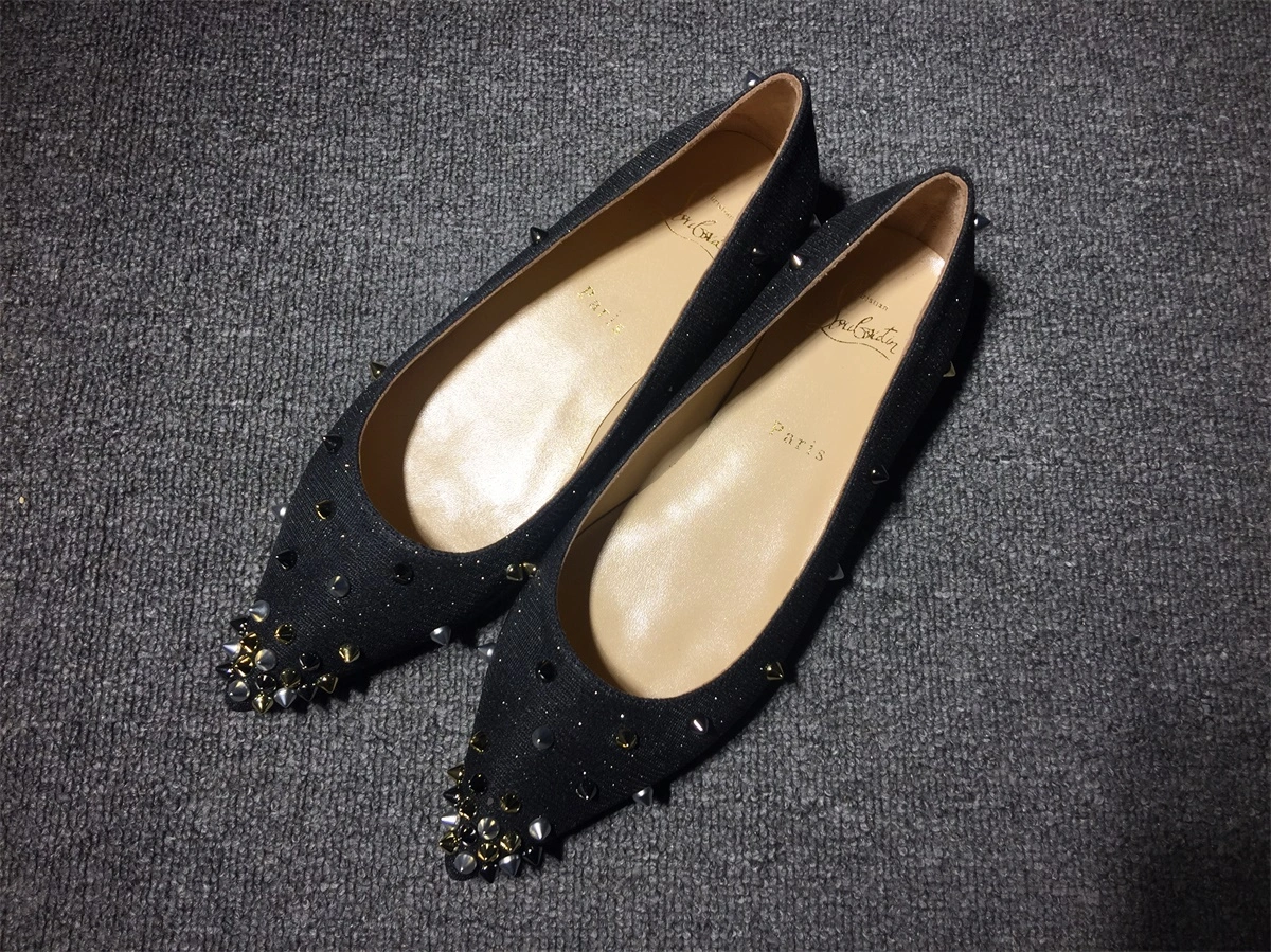 FreshLook C*ristian L*uboutin Flat 5327