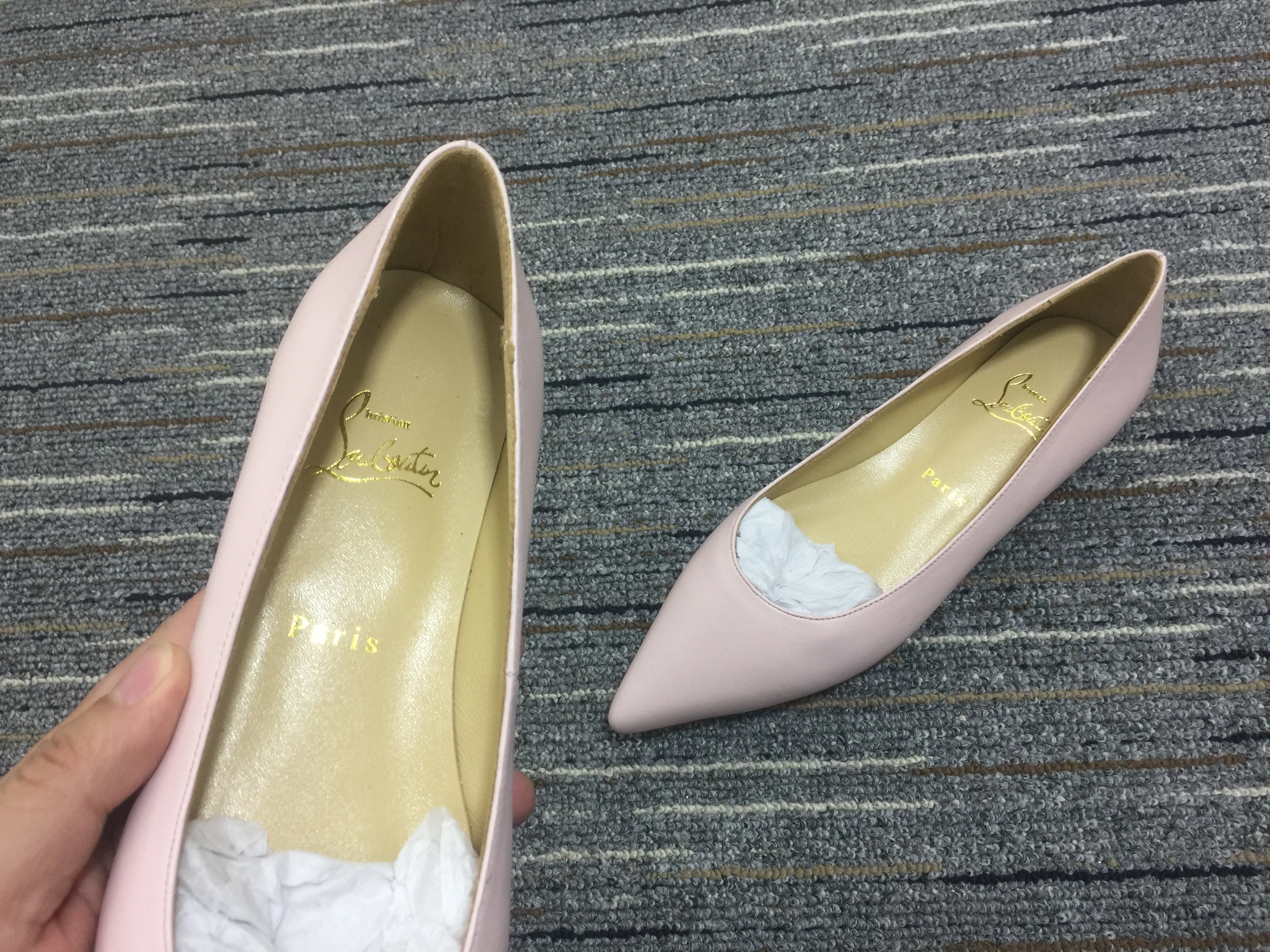 C*ristian L*uboutin Flat UrbanChic 5329