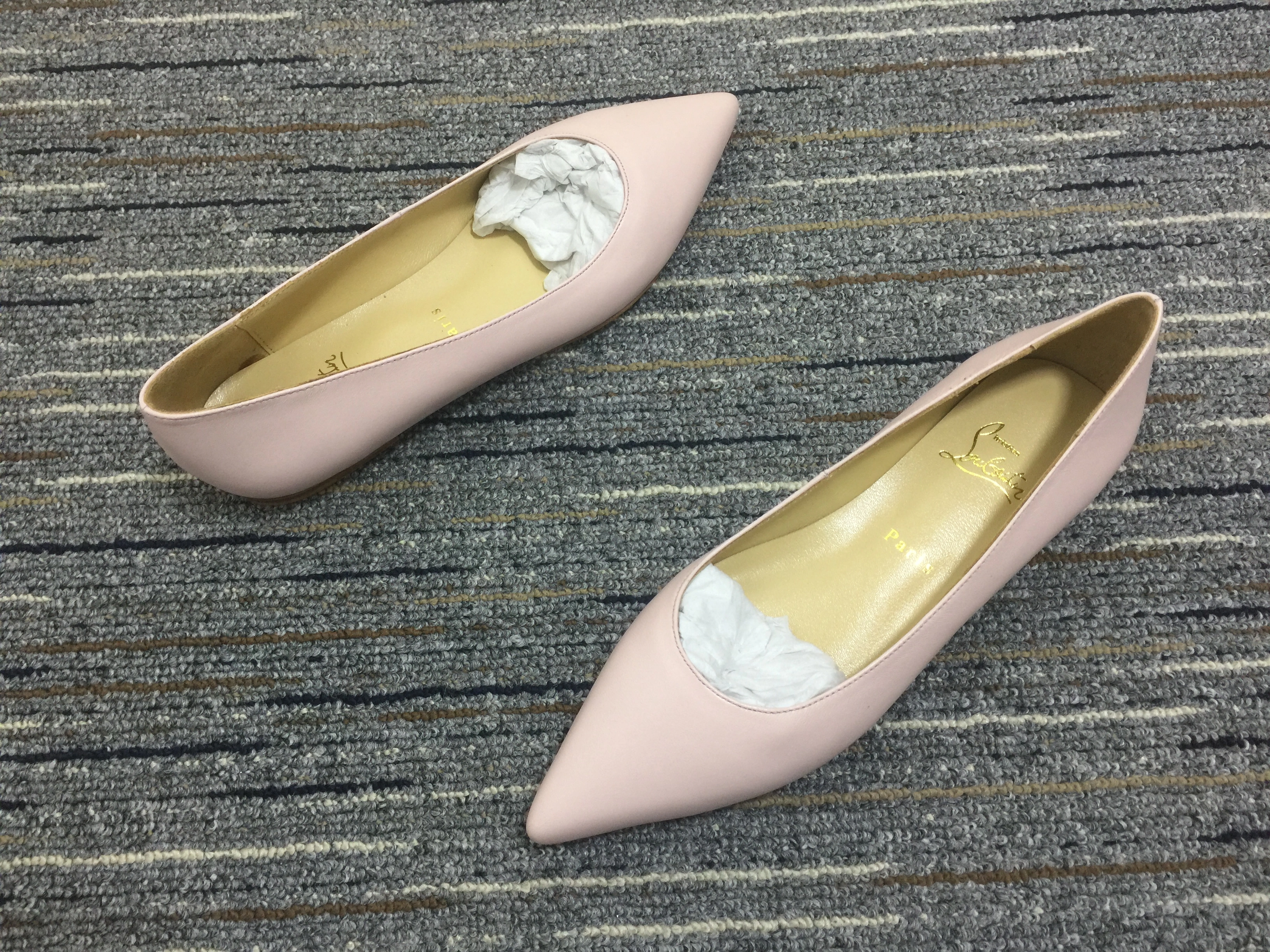 C*ristian L*uboutin Flat UrbanChic 5329