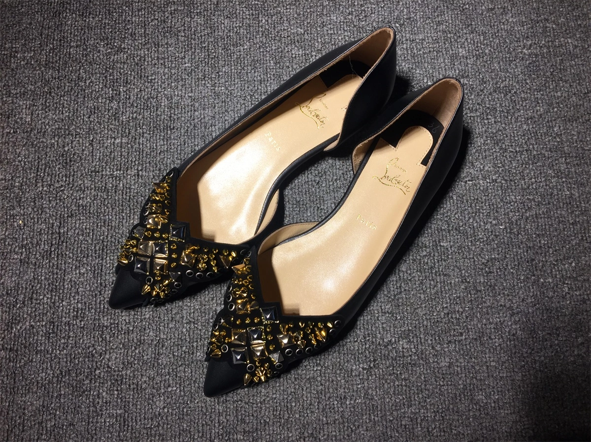 FreshLook C*ristian L*uboutin Flat 5327