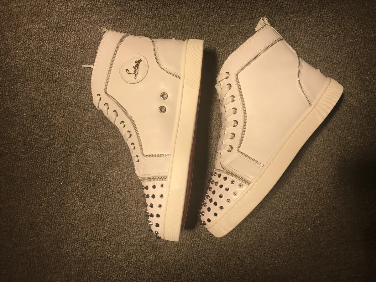 C*ristian L*uboutin Lou Spikes Sneaker EyeCatching 5242