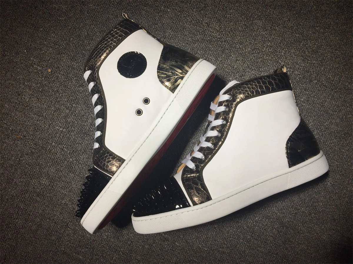 C*ristian L*uboutin Lou Spikes Sneaker Chic 5238