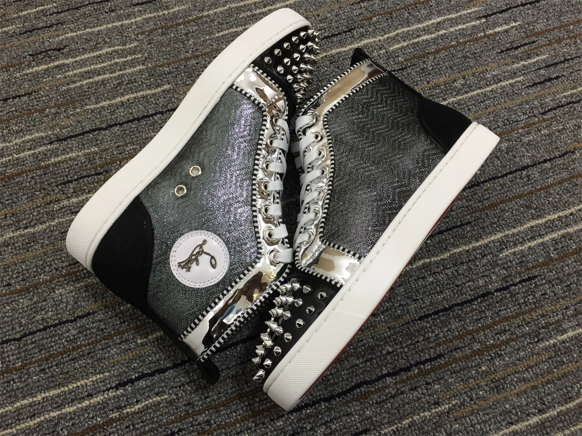 C*ristian L*uboutin Lou Spikes Sneaker Bright 5247