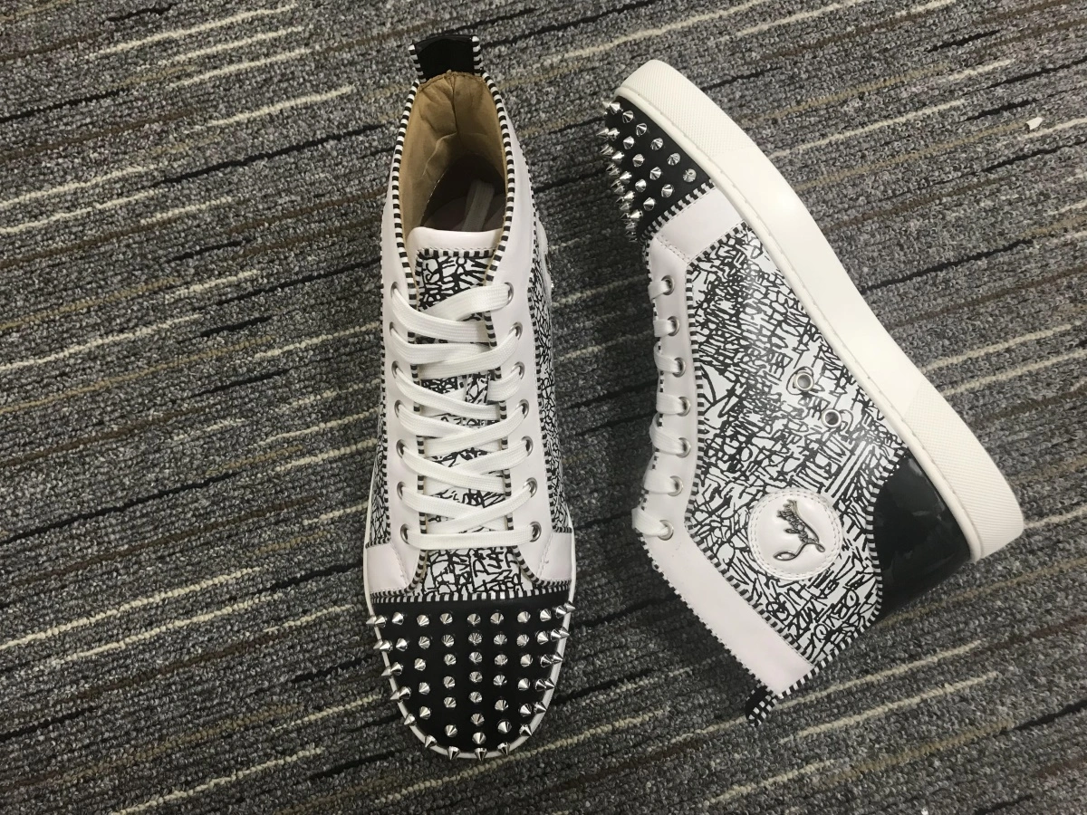 EyeCatching C*ristian L*uboutin Lou Spikes Sneaker 5240