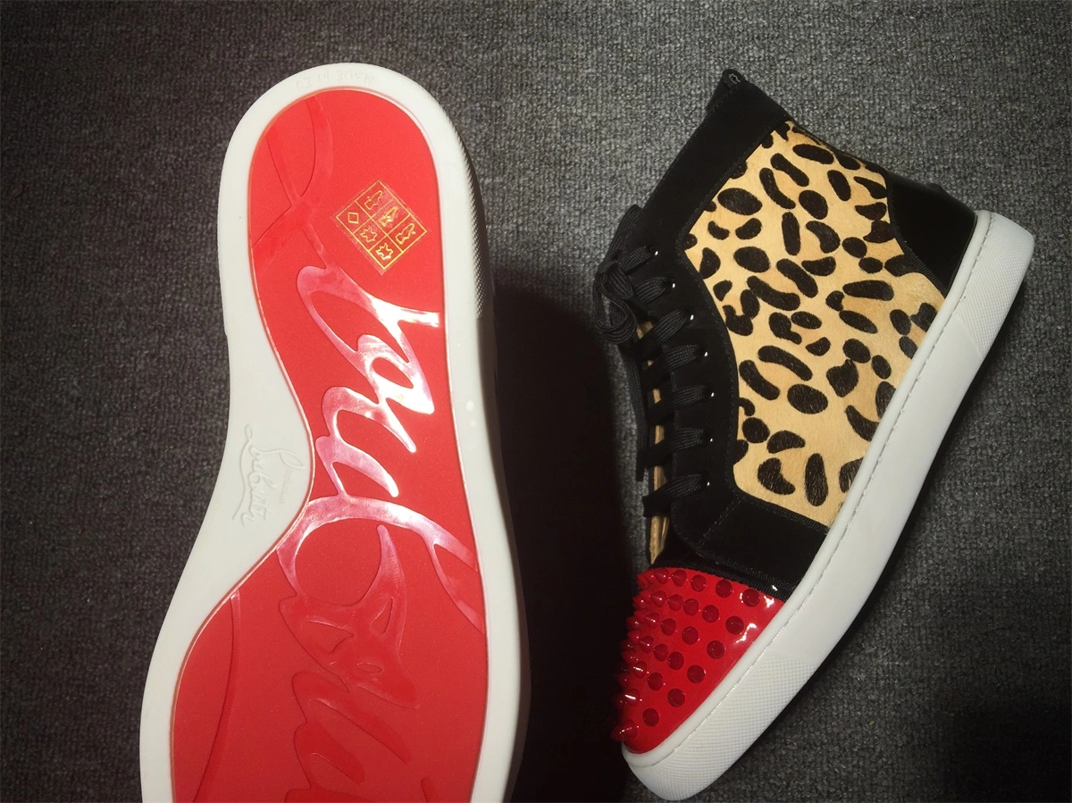 C*ristian L*uboutin Lou Spikes Sneaker Bold 5239