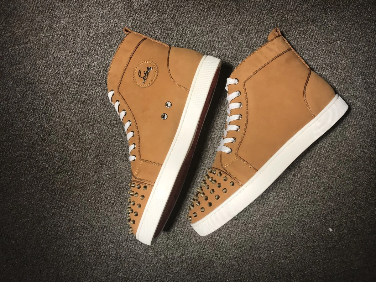 C*ristian L*uboutin Lou Spikes Sneaker Bold 5239
