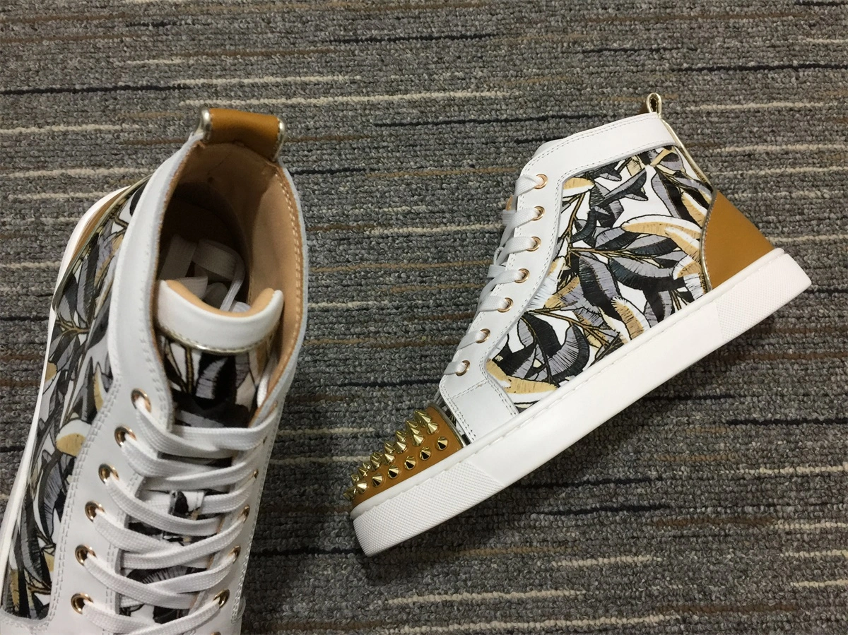 C*ristian L*uboutin Lou Spikes Sneaker Bright 5247