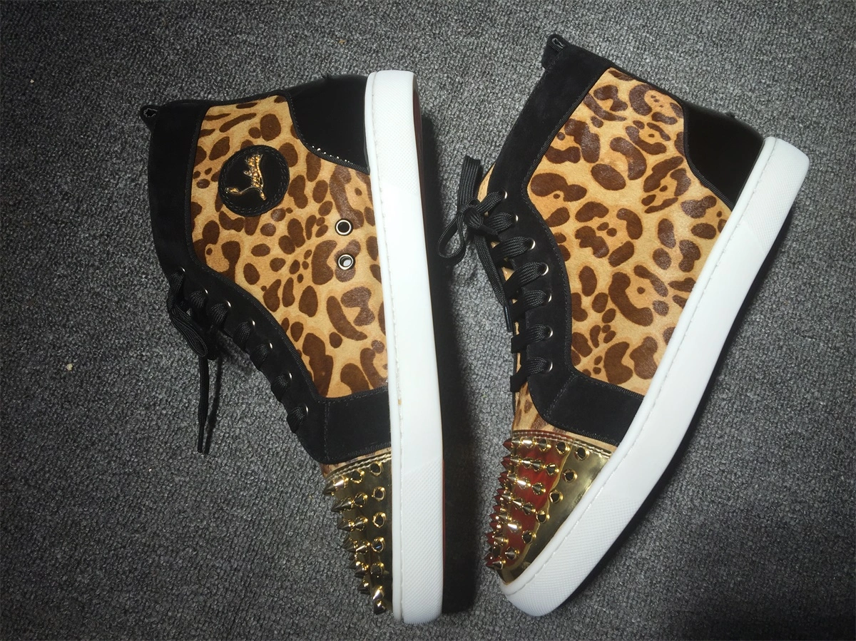 C*ristian L*uboutin Lou Spikes Sneaker Chic 5238
