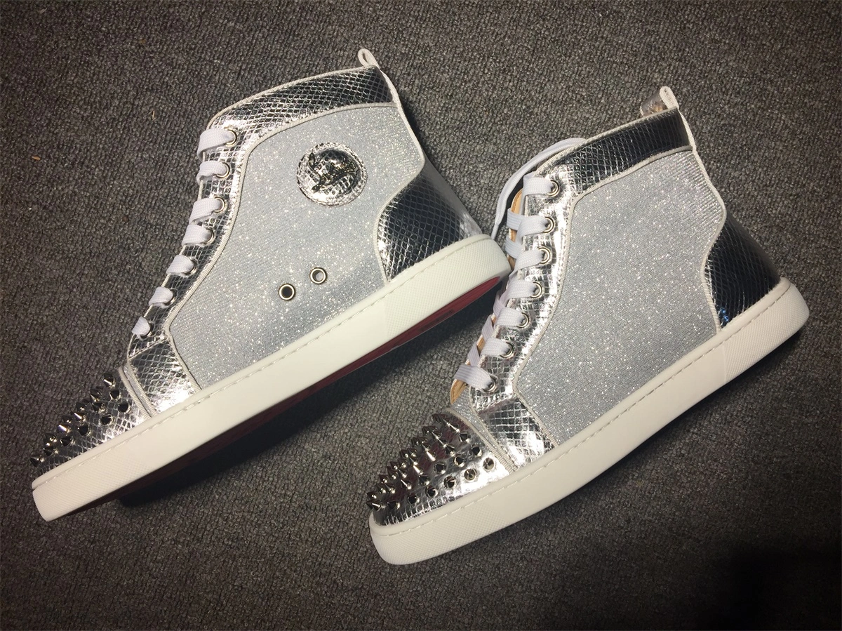 C*ristian L*uboutin Lou Spikes Sneaker UrbanChic 5243