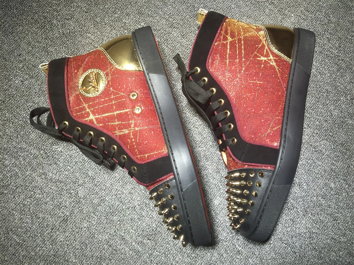 C*ristian L*uboutin Lou Spikes Sneaker UrbanChic 5243