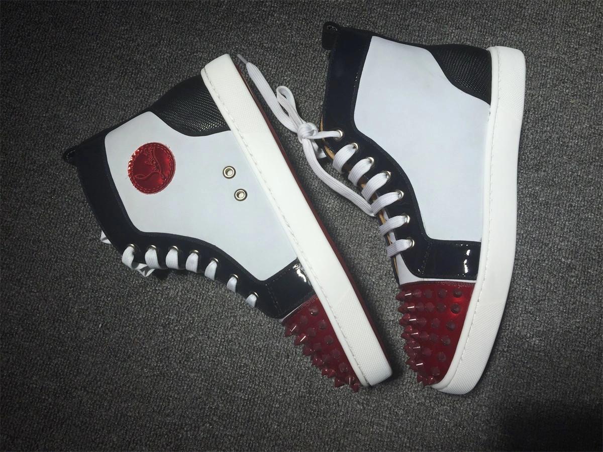 EyeCatching C*ristian L*uboutin Lou Spikes Sneaker 5240