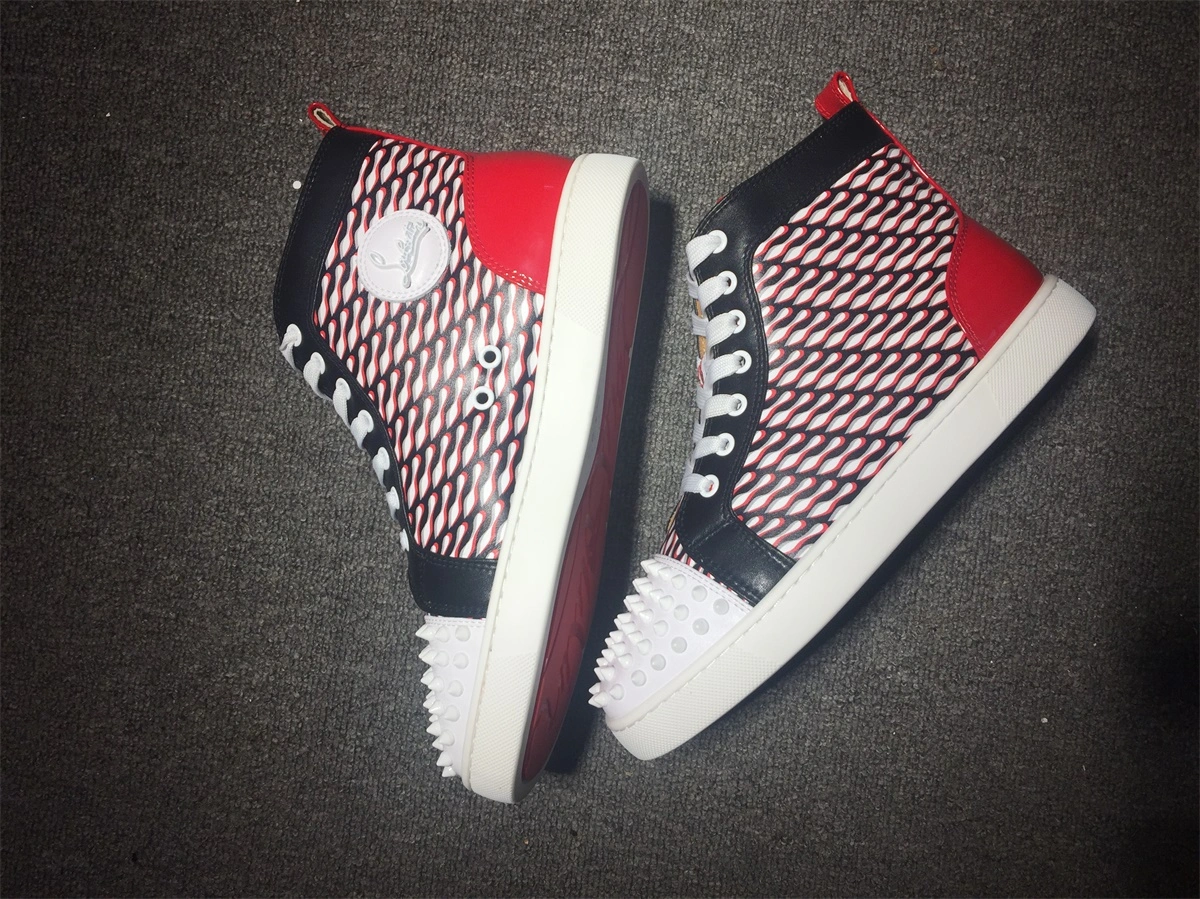 C*ristian L*uboutin Lou Spikes Sneaker Original 5241