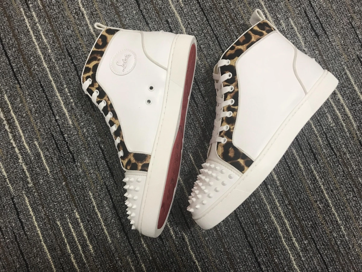 EyeCatching C*ristian L*uboutin Lou Spikes Sneaker 5240
