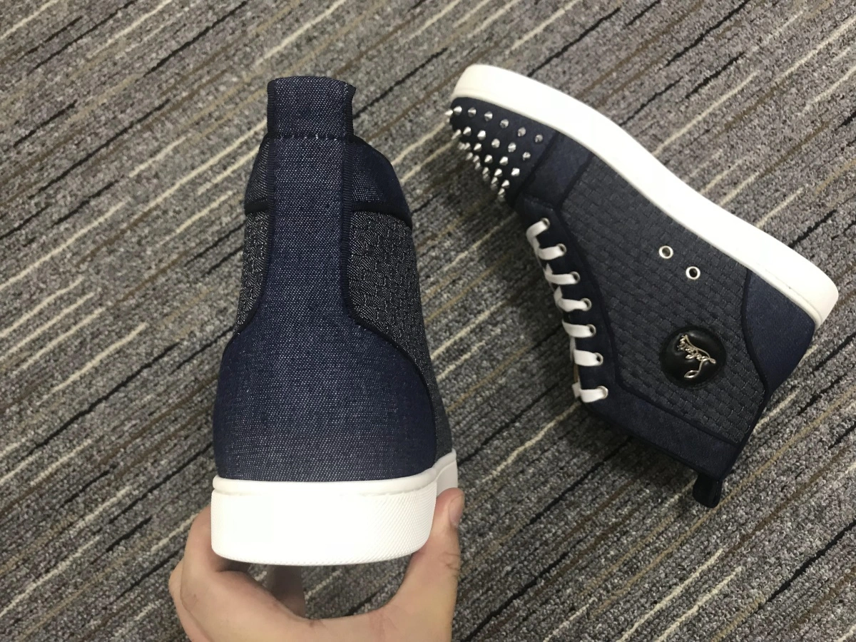 C*ristian L*uboutin Lou Spikes Sneaker UrbanChic 5243