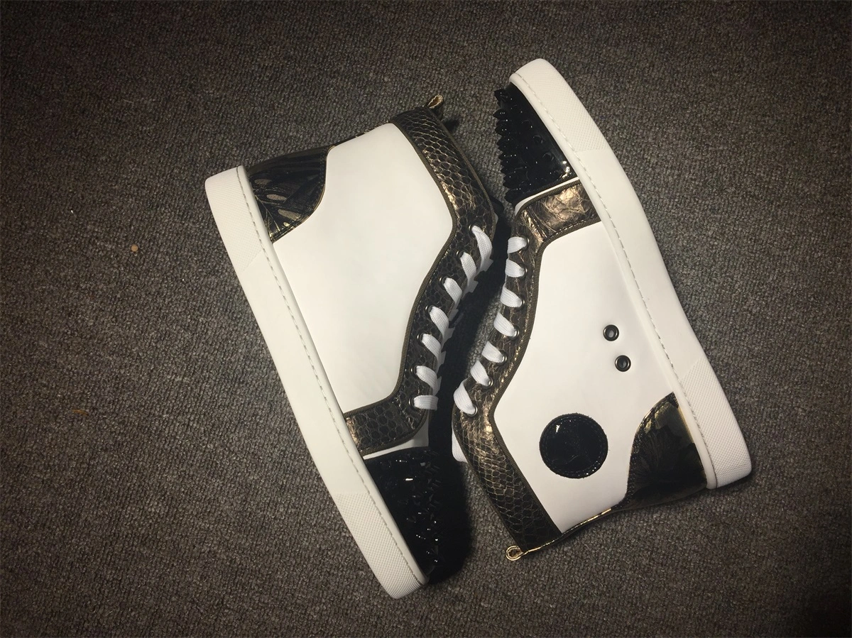 C*ristian L*uboutin Lou Spikes Sneaker Chic 5238