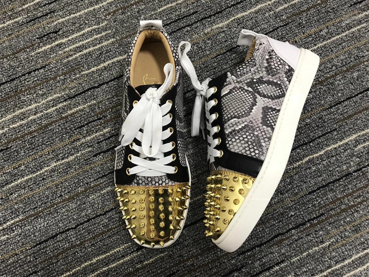 C*ristian L*uboutin Low Timeless 5252