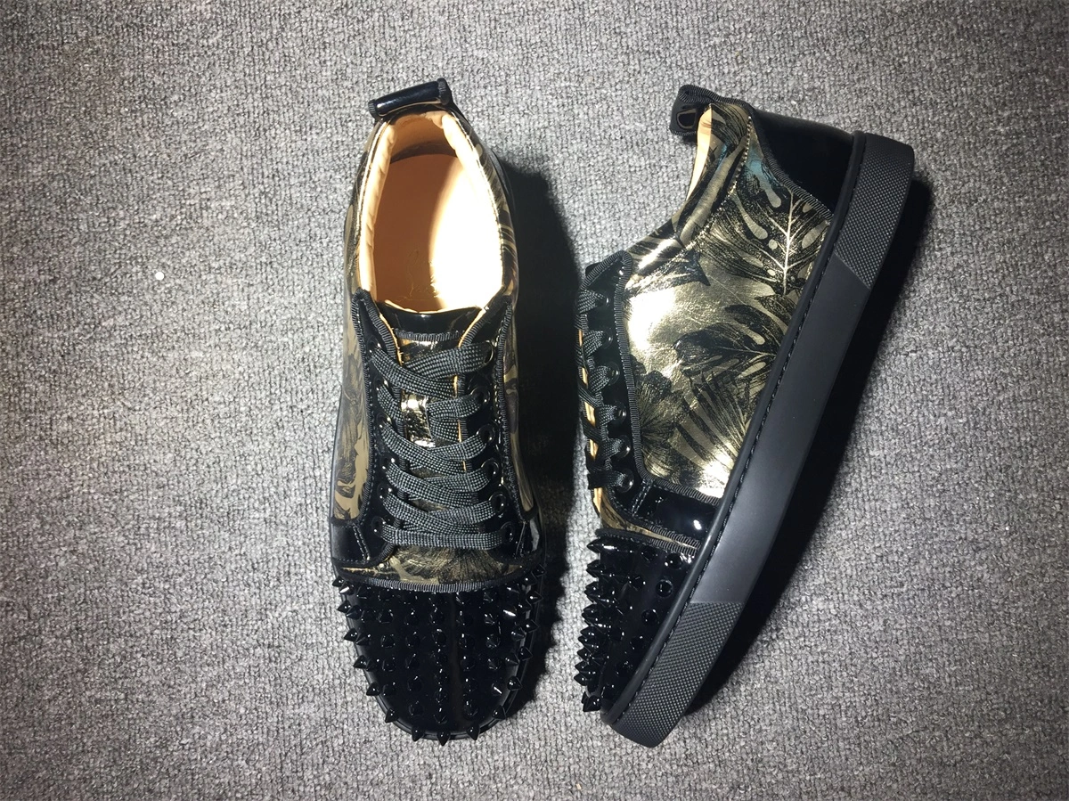 C*ristian L*uboutin Low Neat 5260