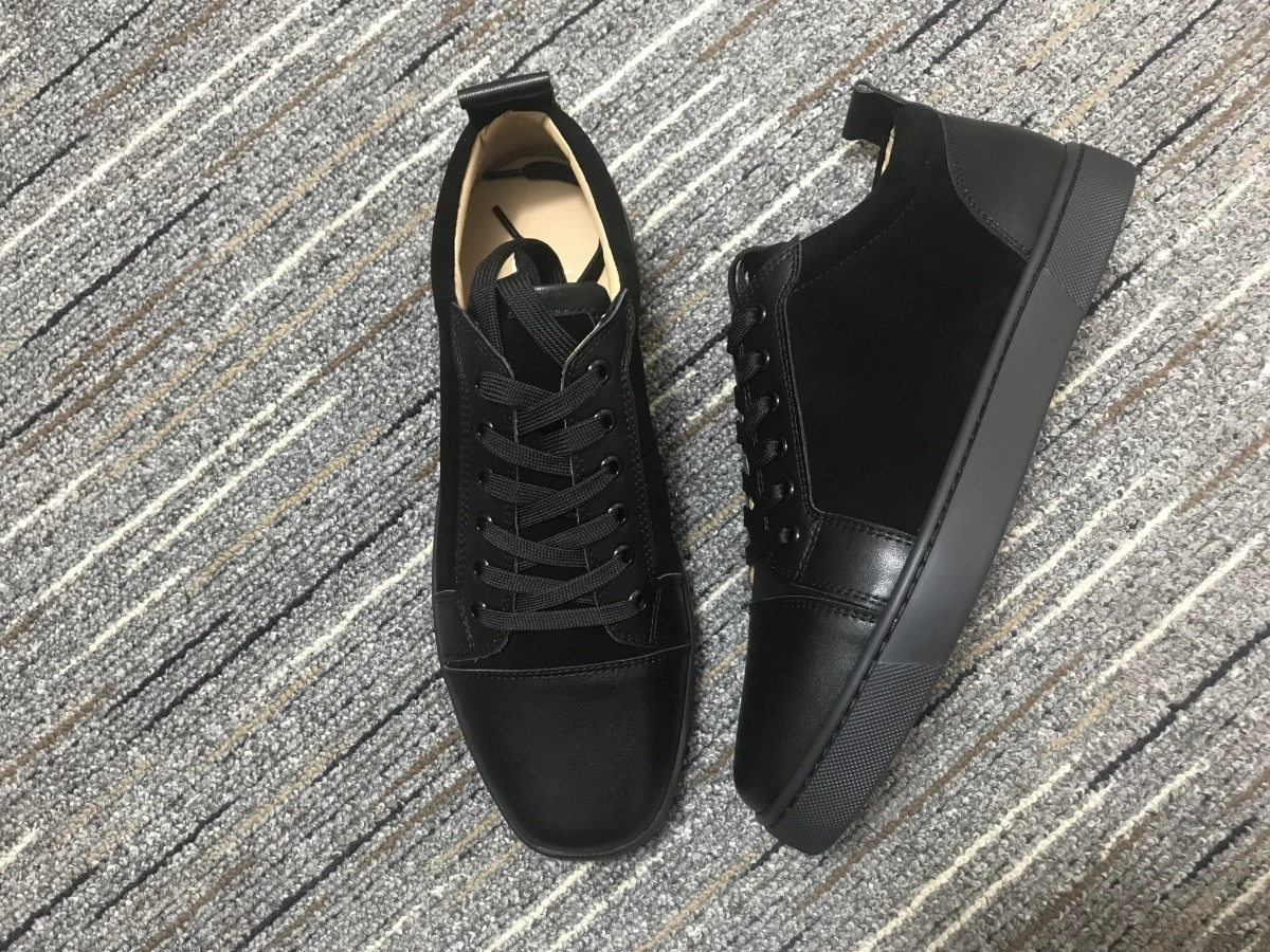 C*ristian L*uboutin Low Comfortable 5254
