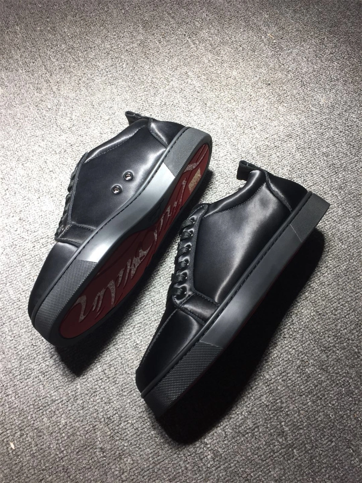 Casual C*ristian L*uboutin Low 5250