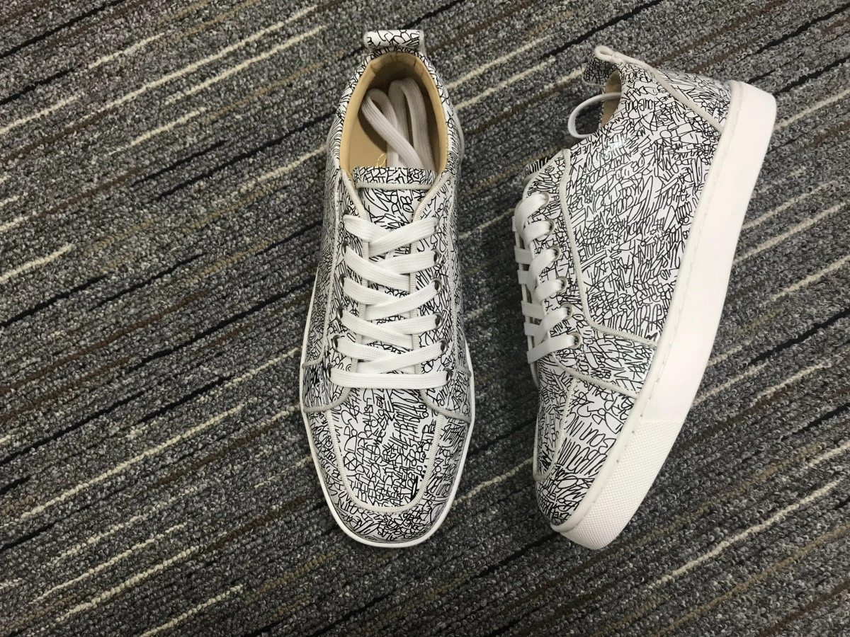 UrbanStyle C*ristian L*uboutin Low 5253