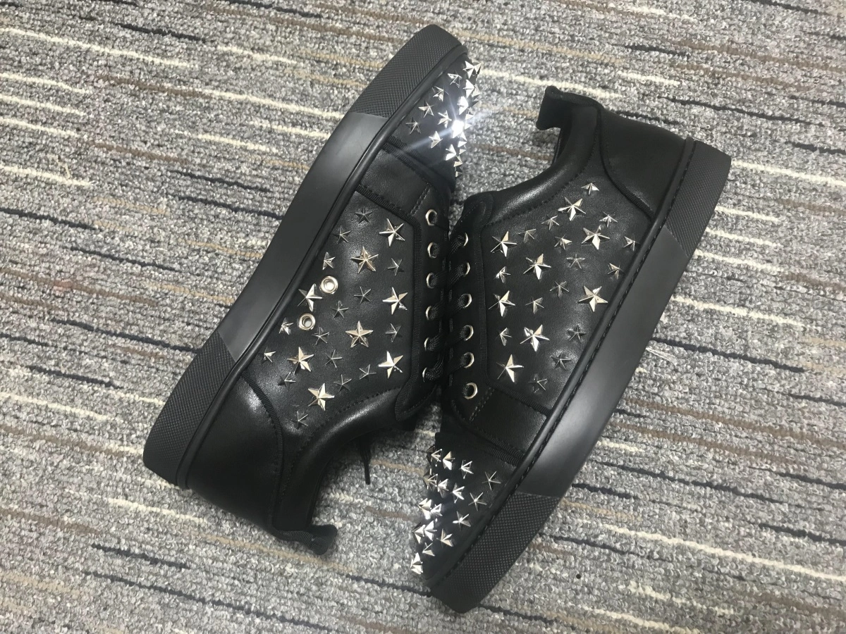 C*ristian L*uboutin Low Comfortable 5254