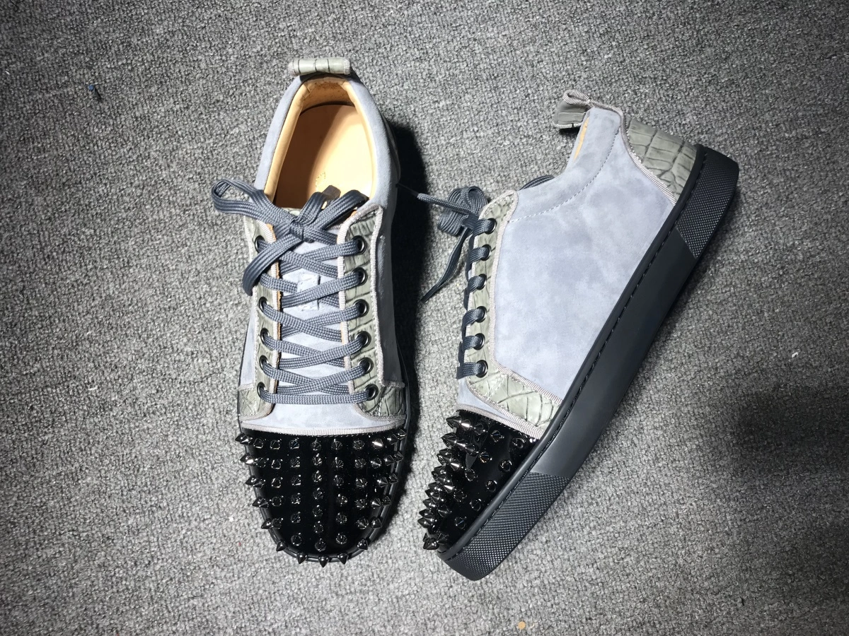 C*ristian L*uboutin Low TravelReady 5262