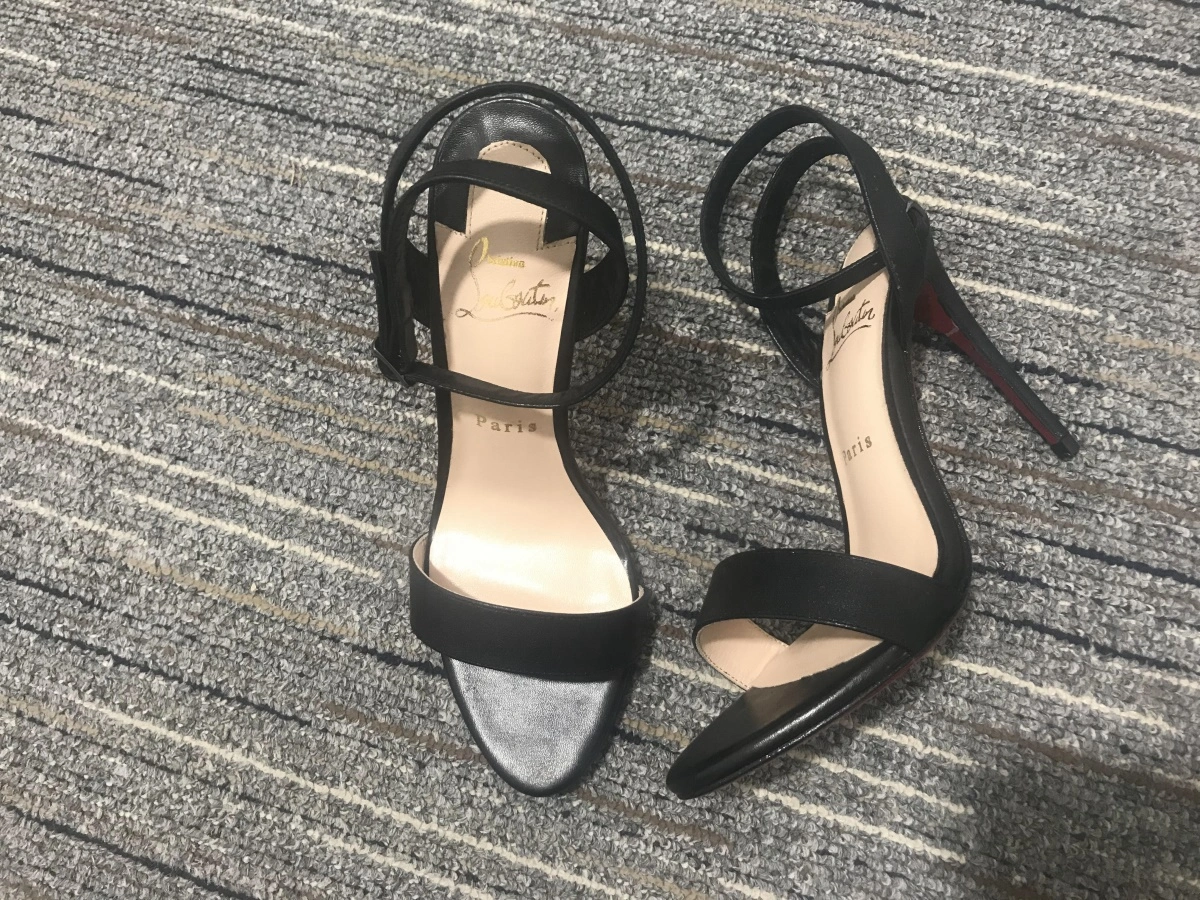 C*ristian L*uboutin Pump High Heels Lightweight 5340