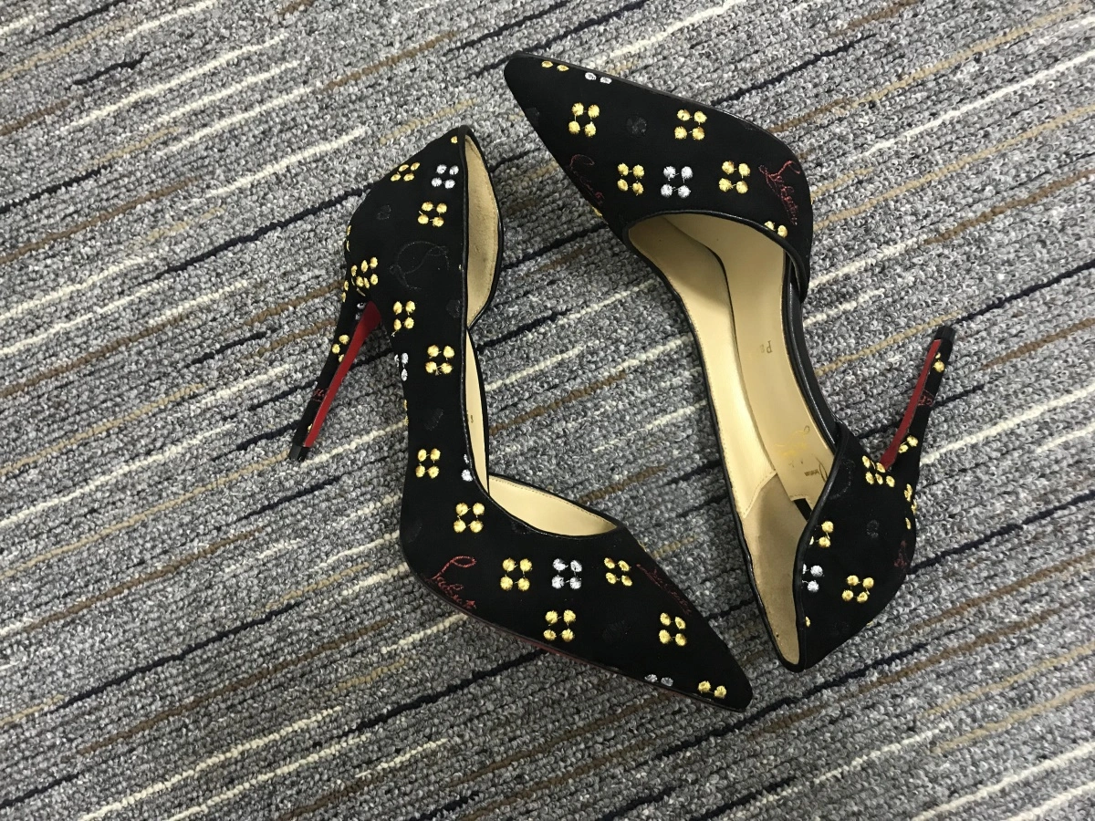 Snug C*ristian L*uboutin Pump High Heels 5328