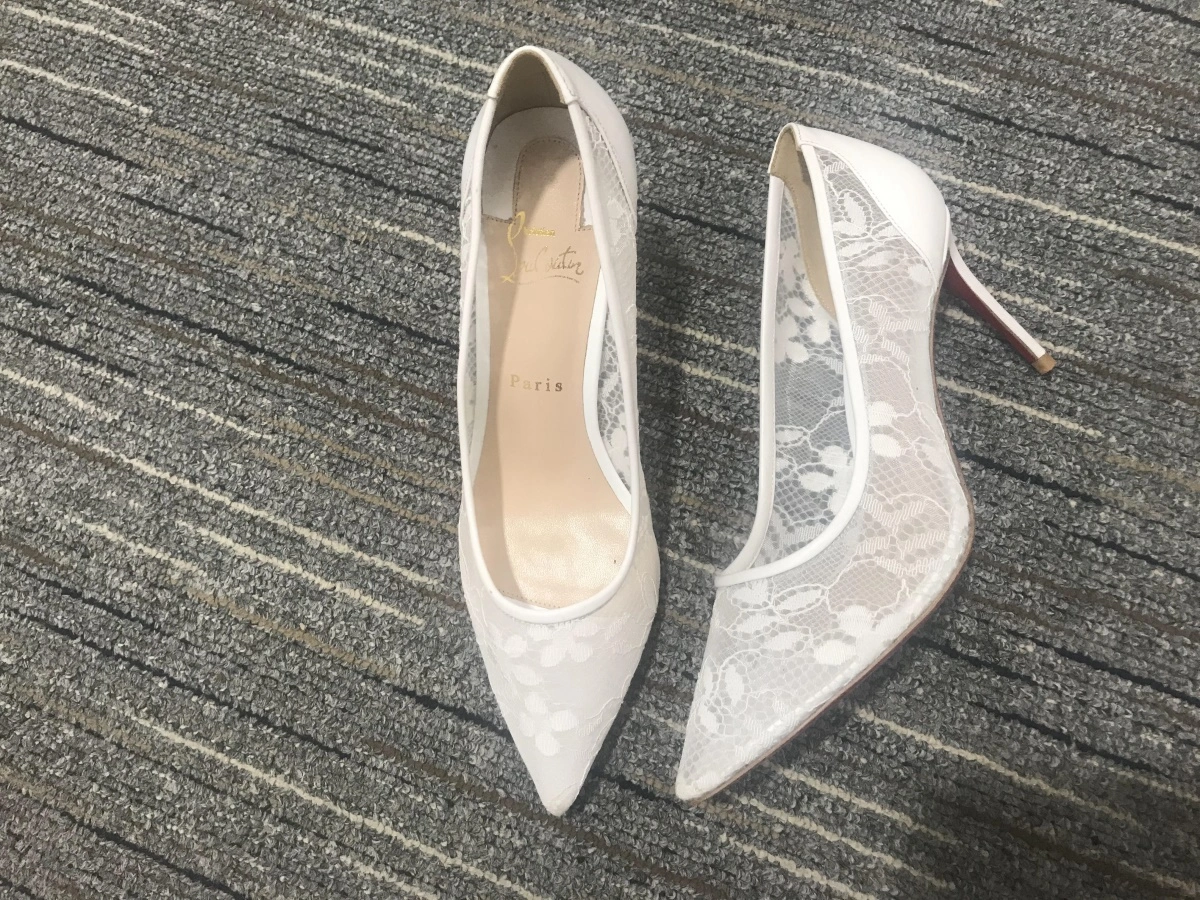 C*ristian L*uboutin Pump High Heels FashionForward 5339