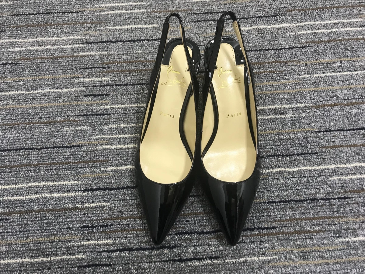 C*ristian L*uboutin Pump High Heels Flexible 5335