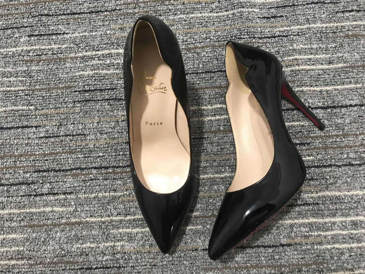 C*ristian L*uboutin Pump High Heels Lightweight 5340