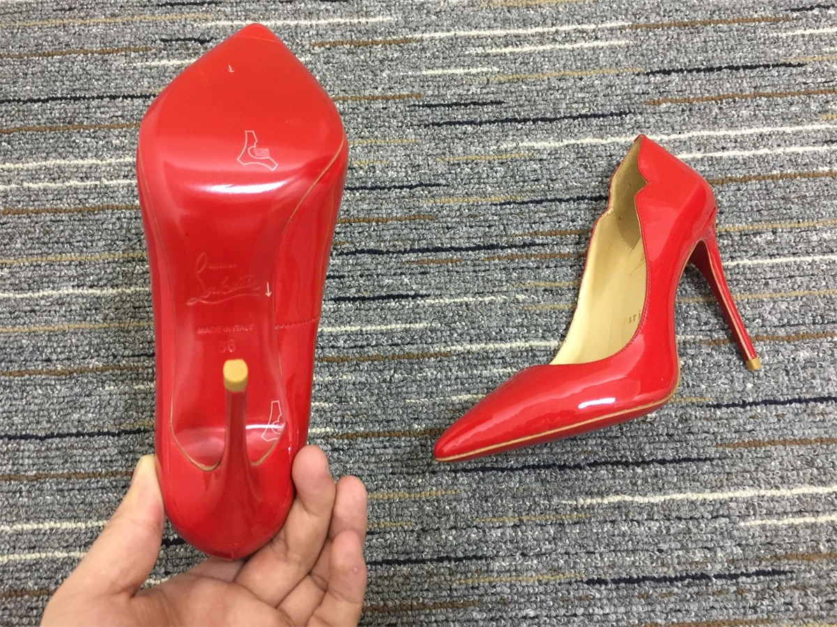 C*ristian L*uboutin Pump High Heels WaterResistant 5343