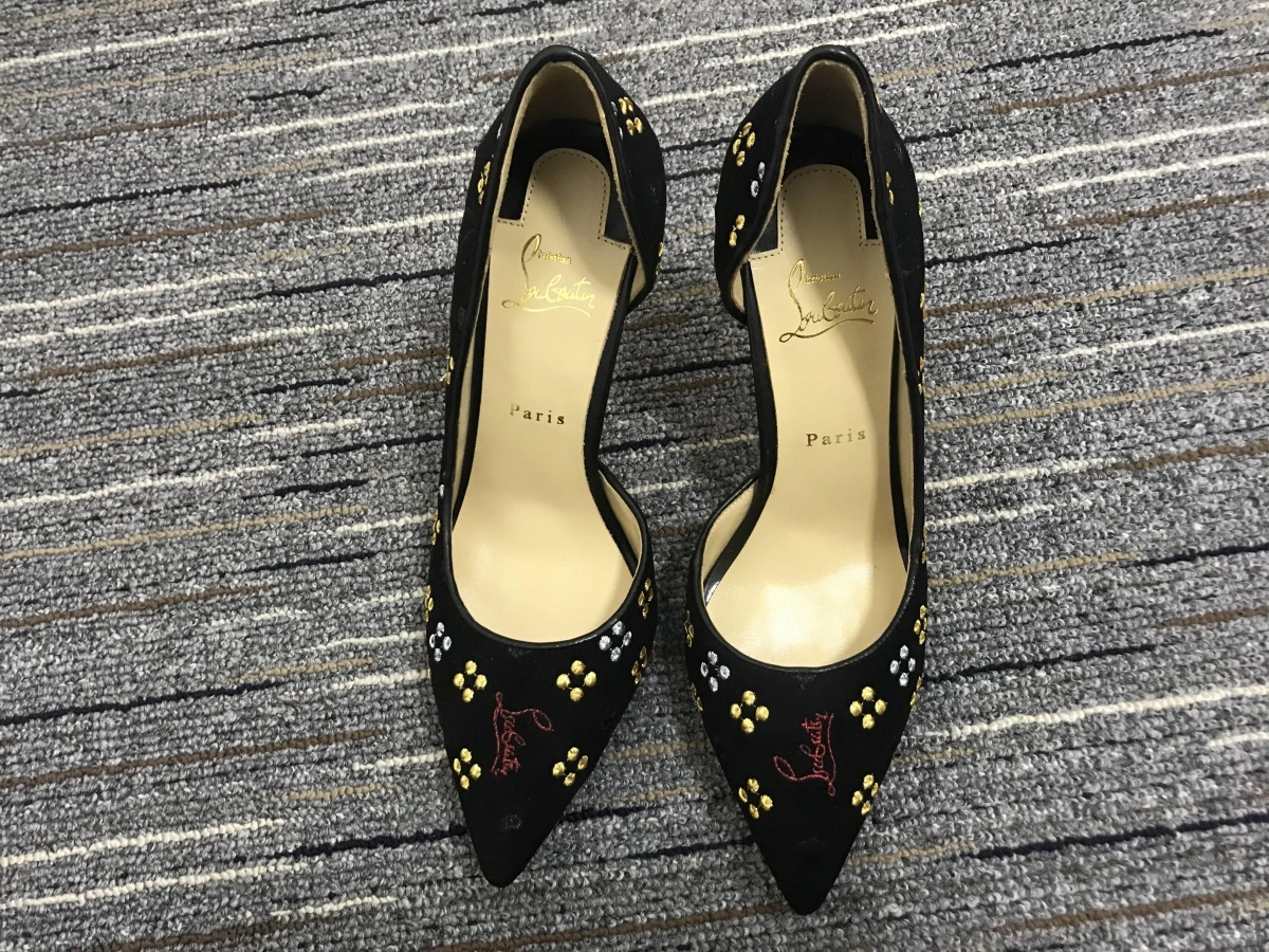 Snug C*ristian L*uboutin Pump High Heels 5328