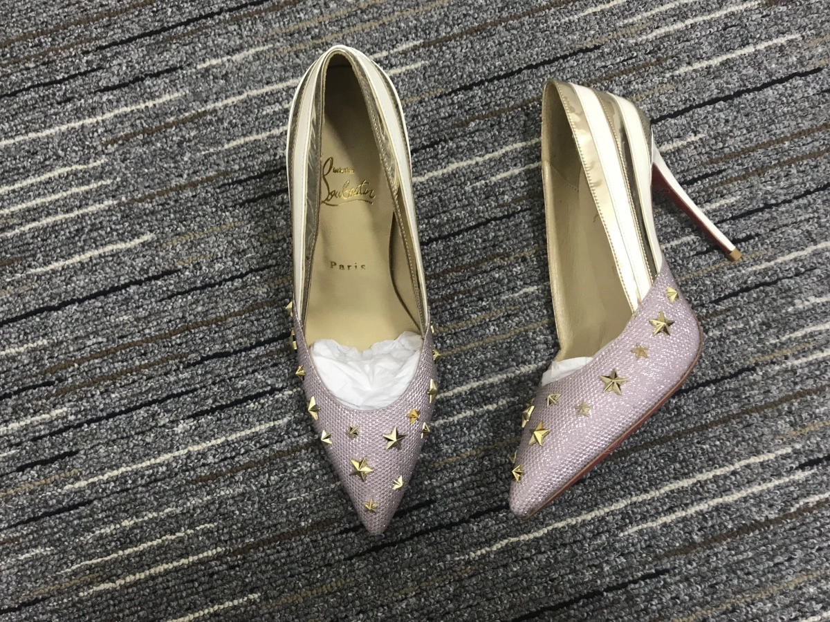 C*ristian L*uboutin Pump High Heels FashionForward 5339