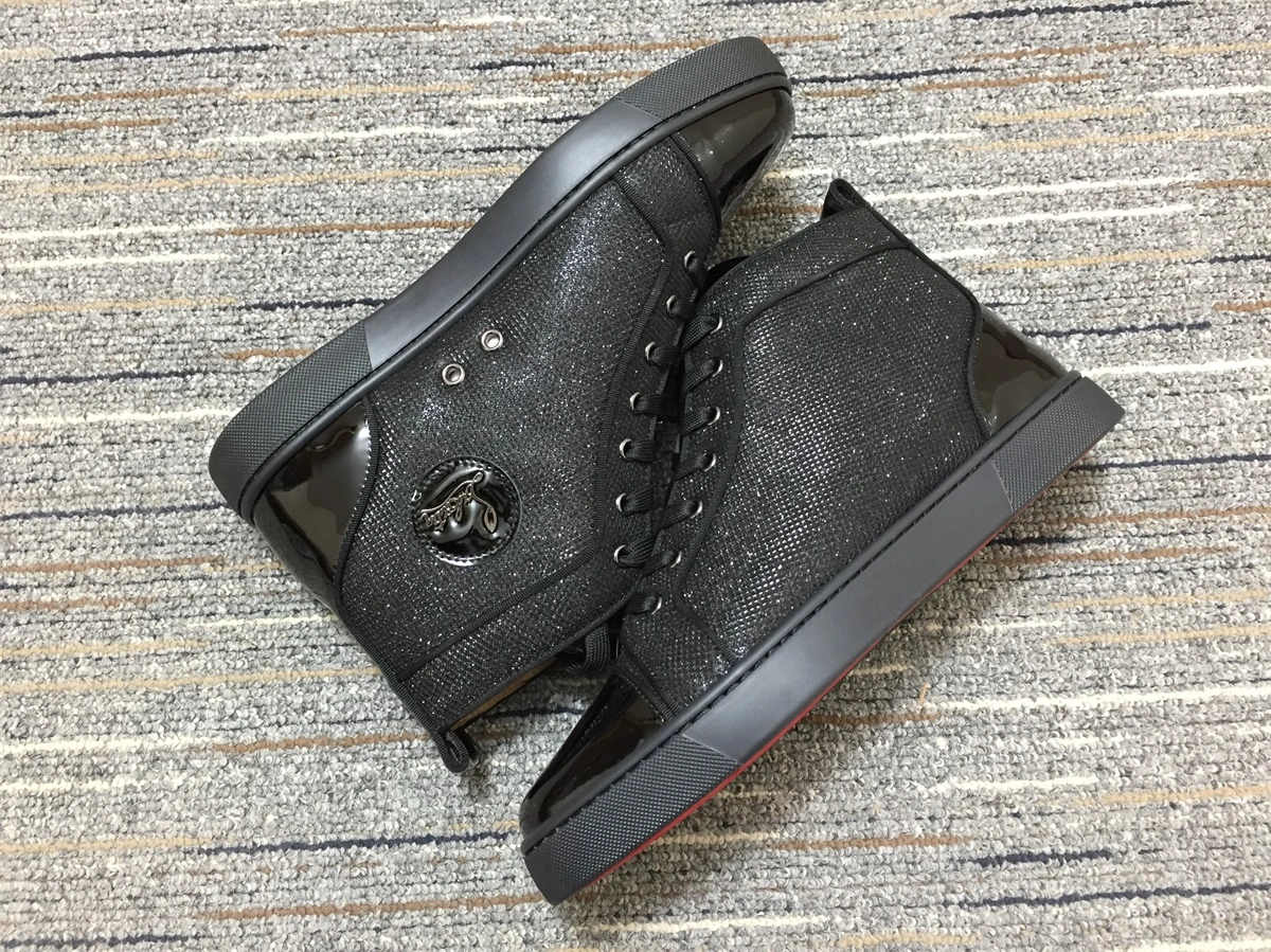 Supportive C*ristian L*uboutin Sneaker 5224