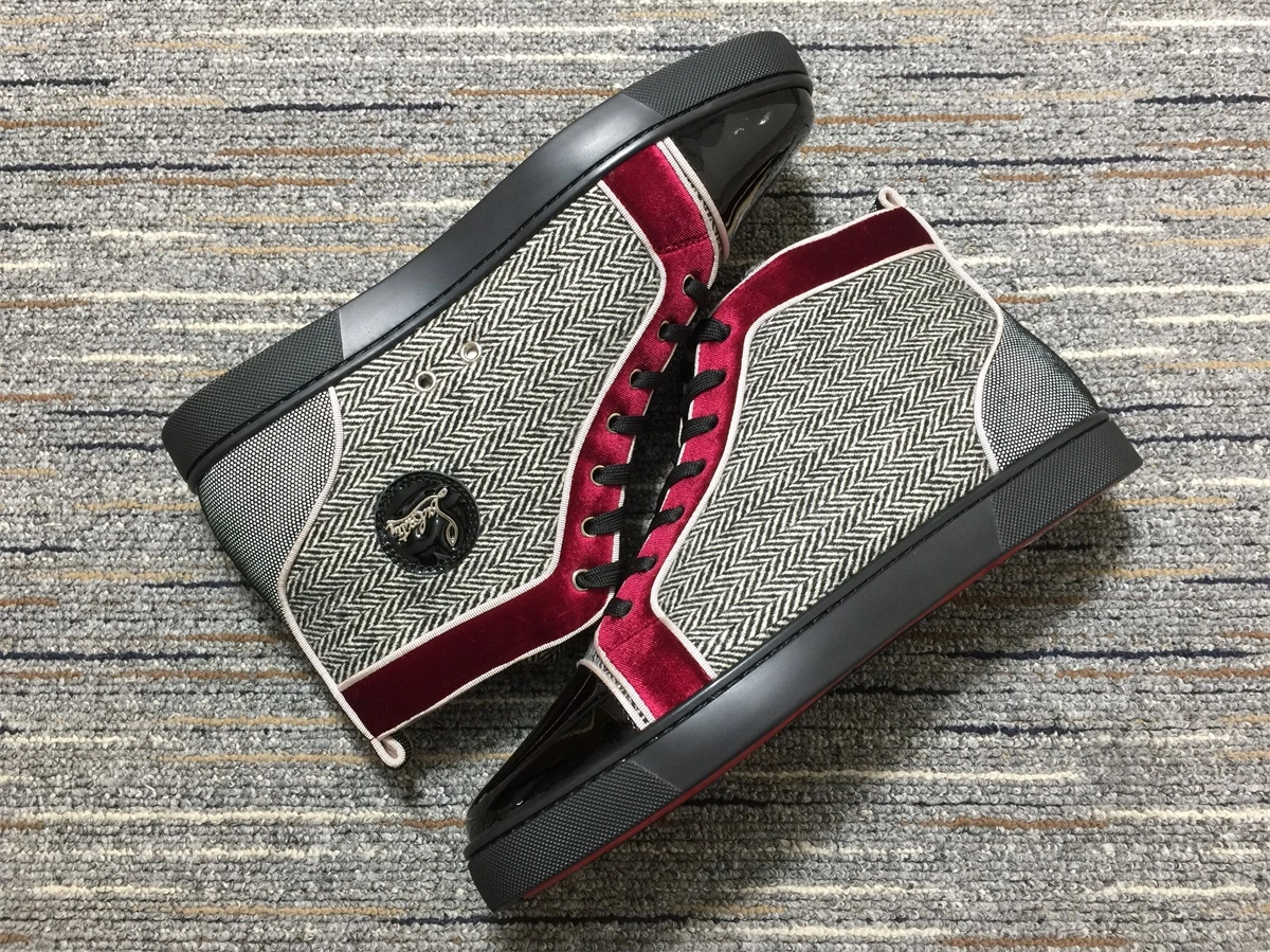 Supportive C*ristian L*uboutin Sneaker 5224