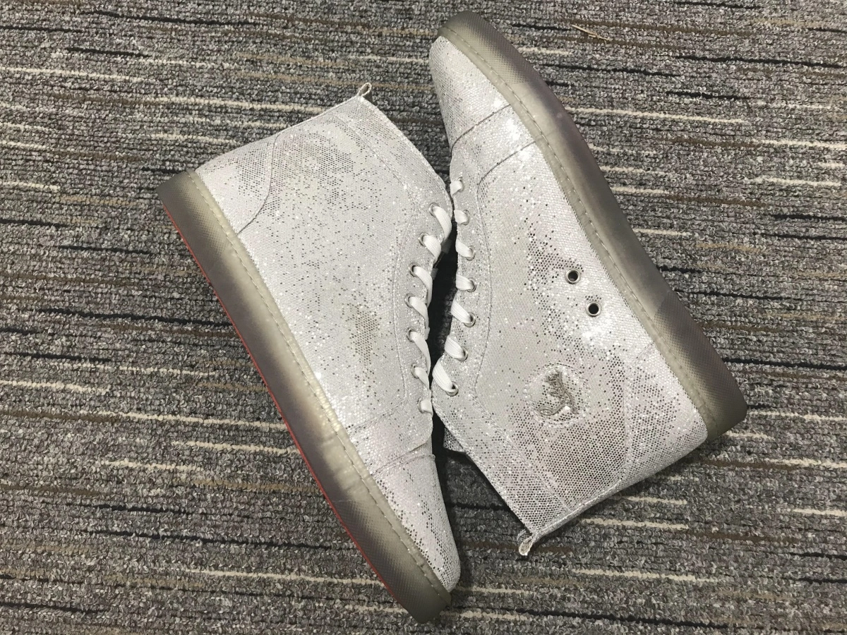 Supportive C*ristian L*uboutin Sneaker 5224