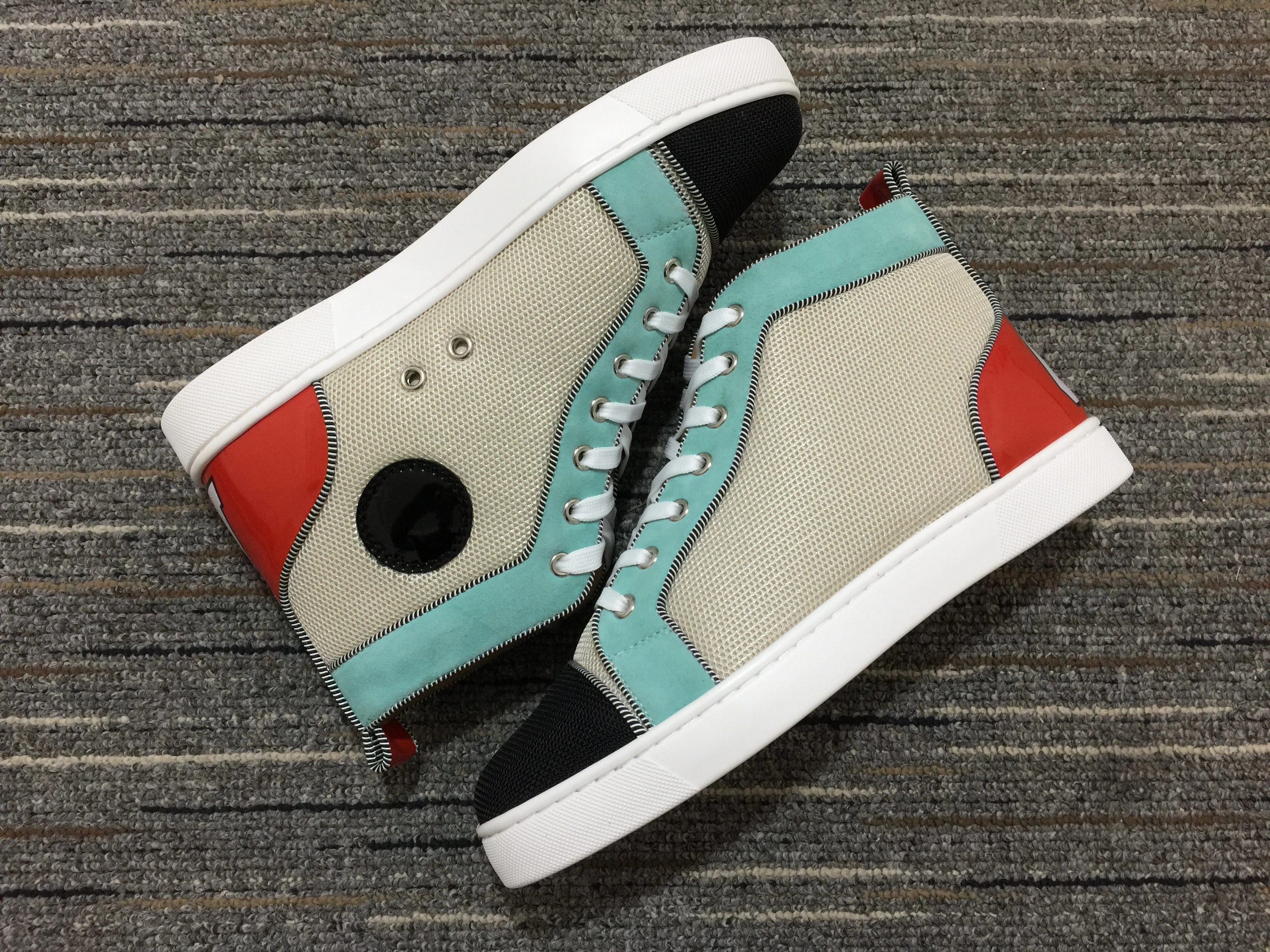 Supportive C*ristian L*uboutin Sneaker 5224