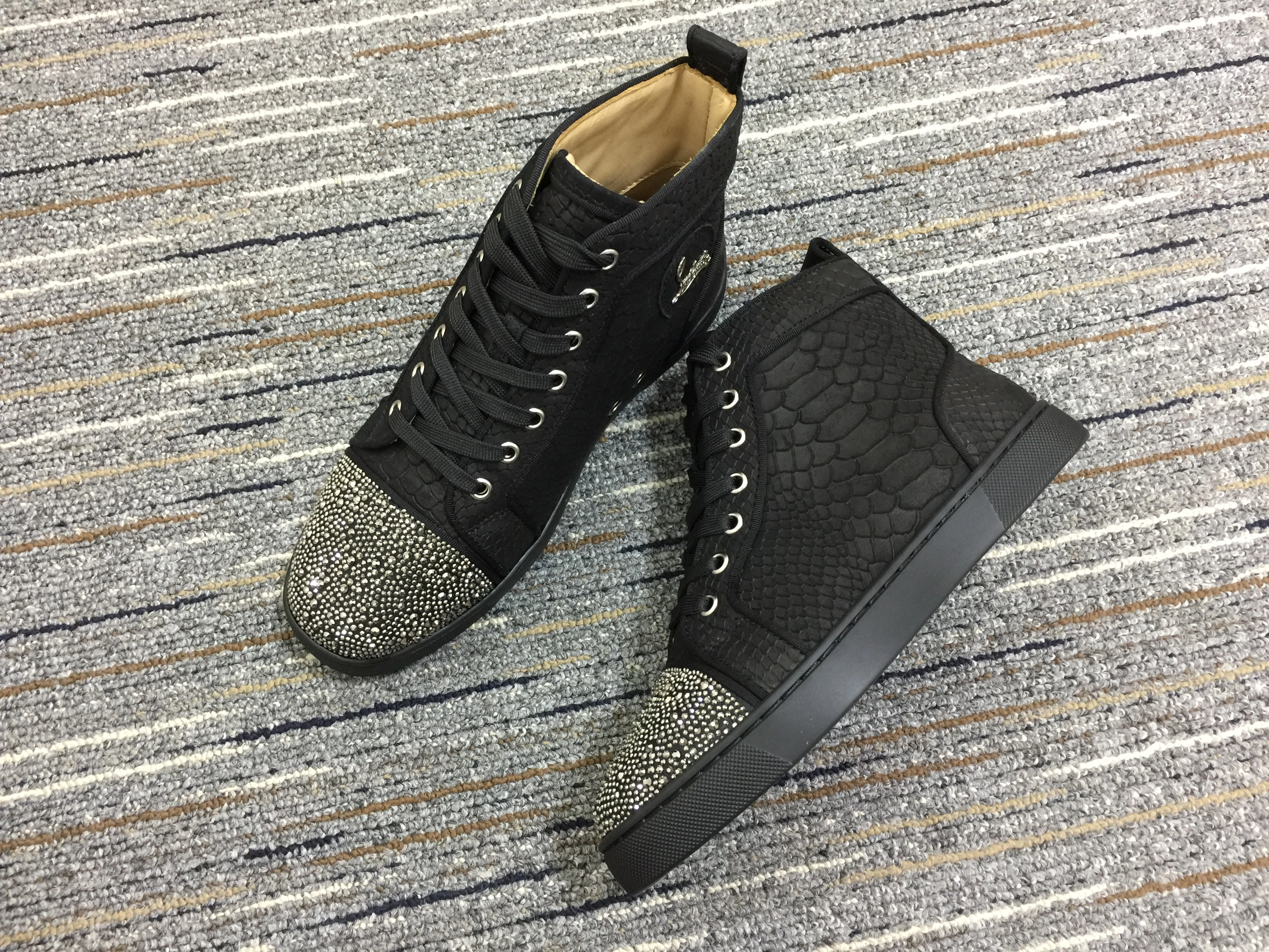 C*ristian L*uboutin Sneaker Sporty 5225