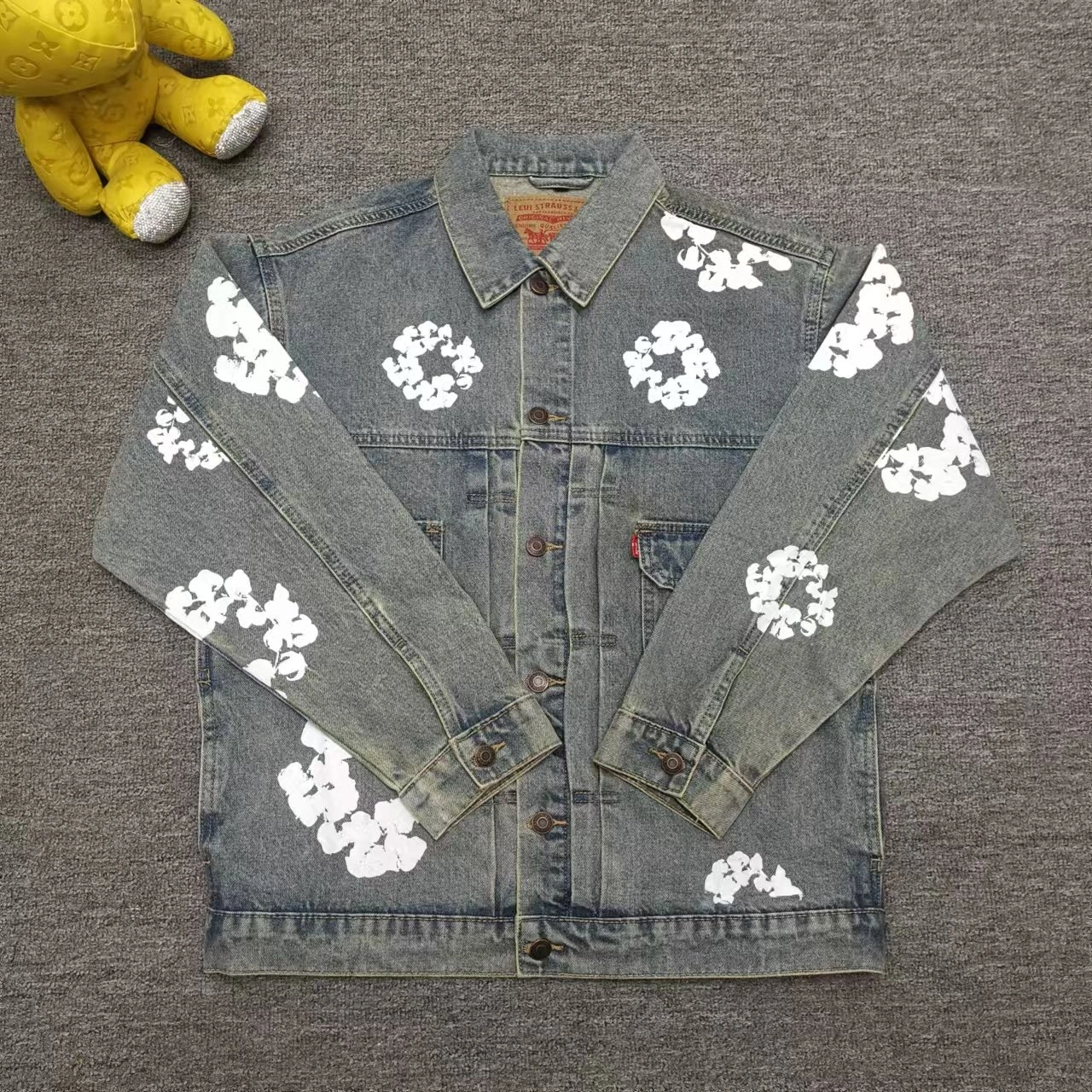 SmoothTexture Denim Tears Coat Top Quality WM 20250414- 11405